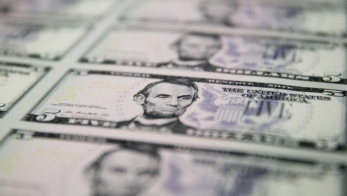 US Dollar Retreats Ahead of US CPI, Treasuries Seen Rising
